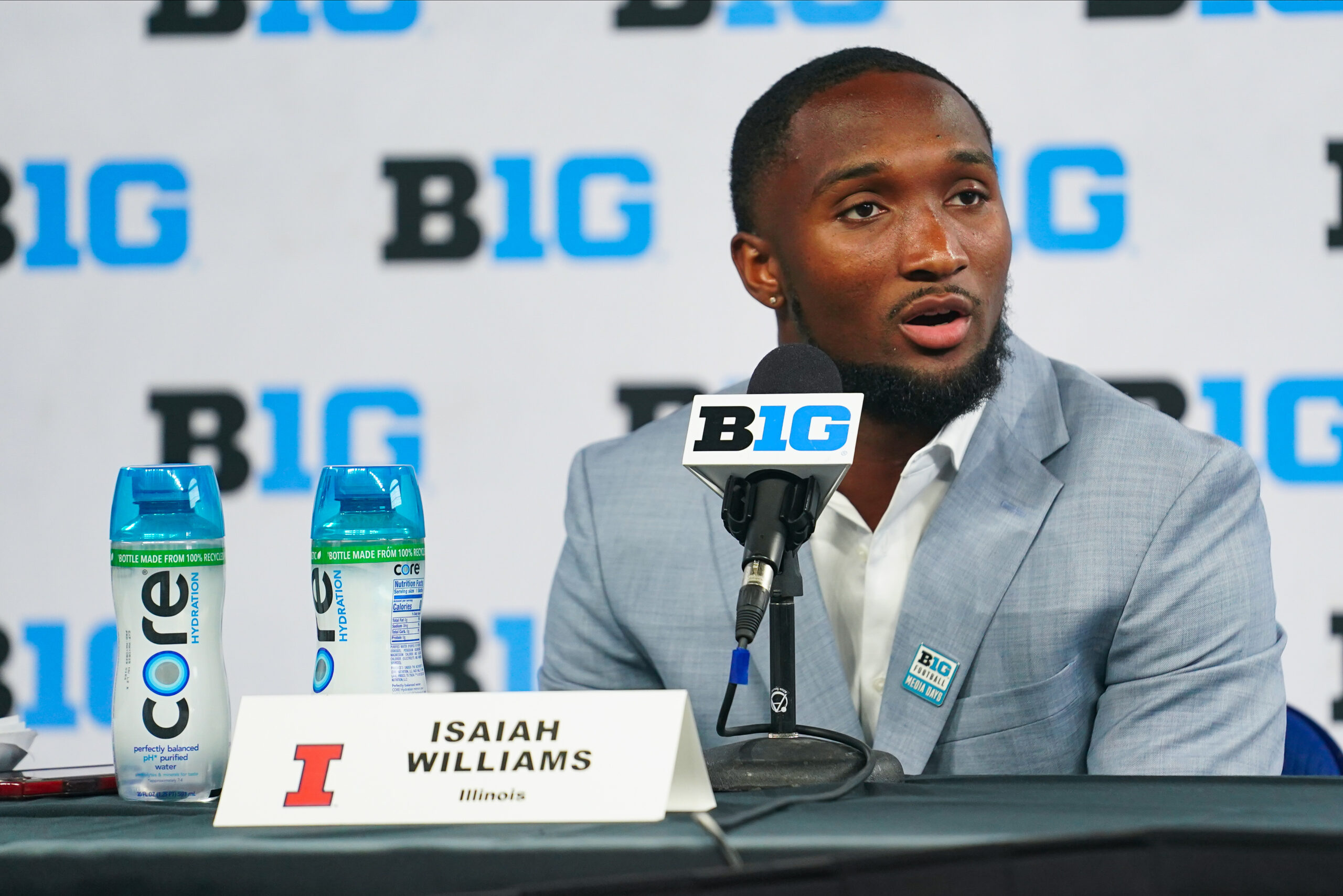 Illinois Football: Isaiah Williams primed for Breakout Season.