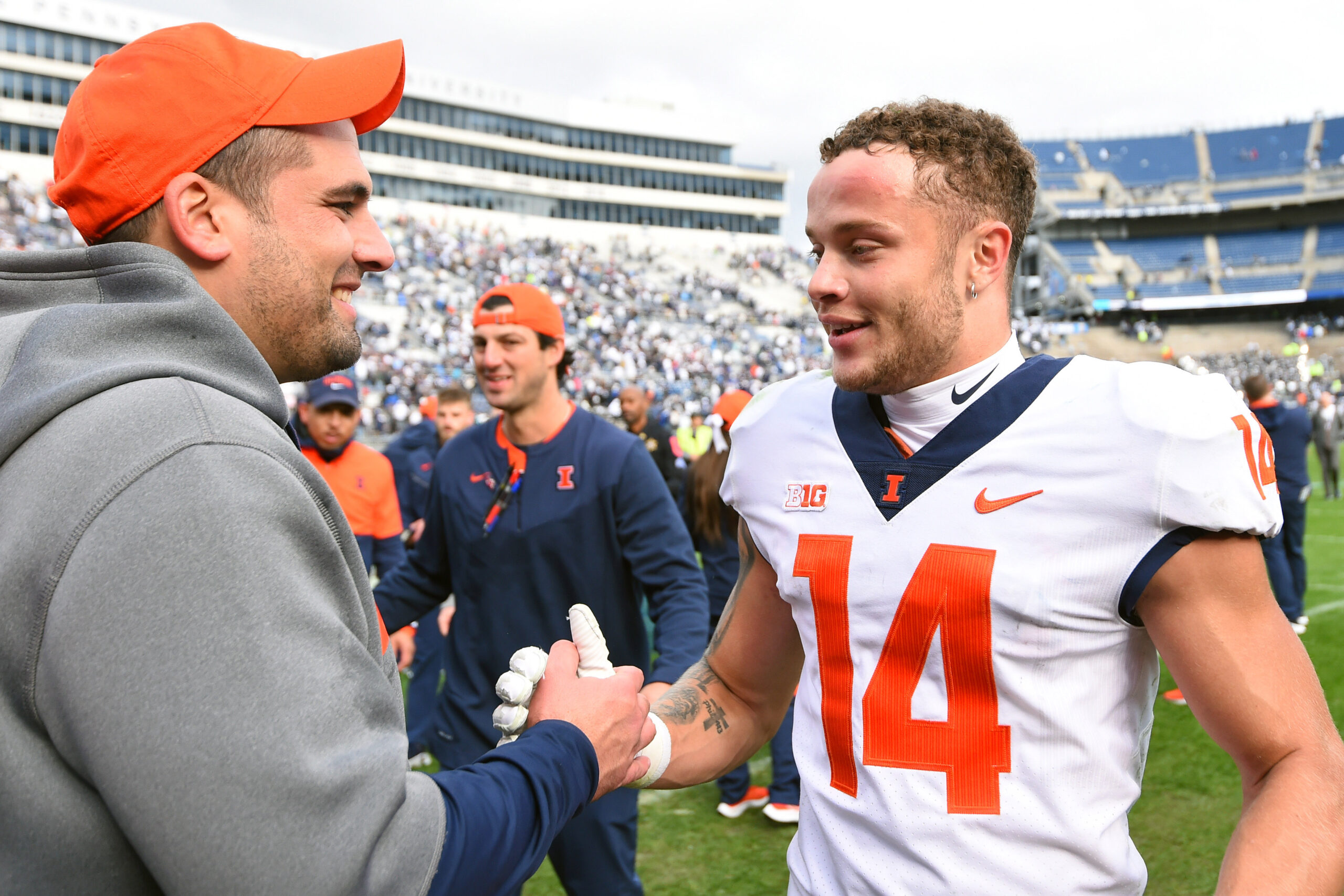 Illinois Football: Clutch Casey Washington Strikes Again