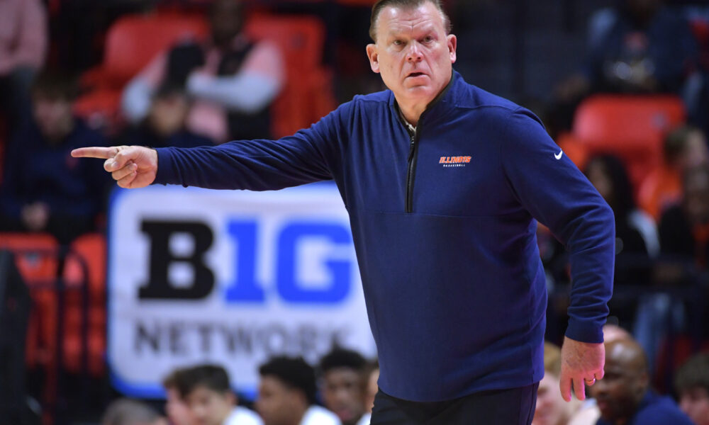 Illinois Basketball Snubbed From AP Top 25