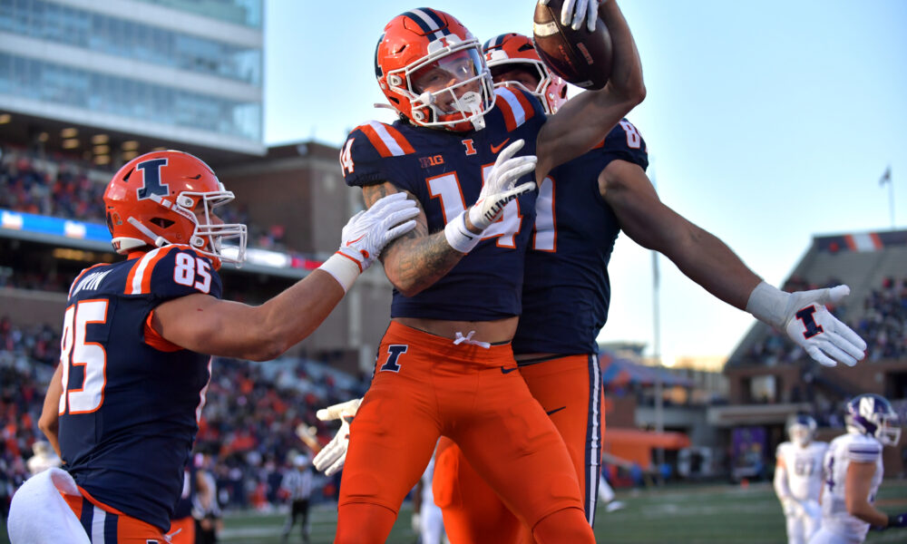 Casey Washington's Career Year for Illinois Football