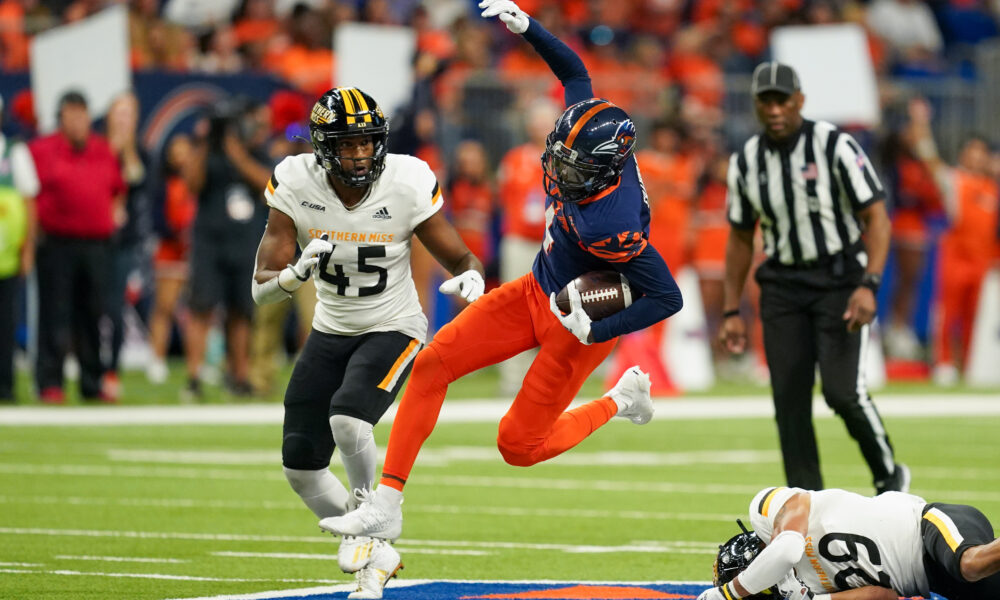 Is Illinois Football Nearing A Big Addition?