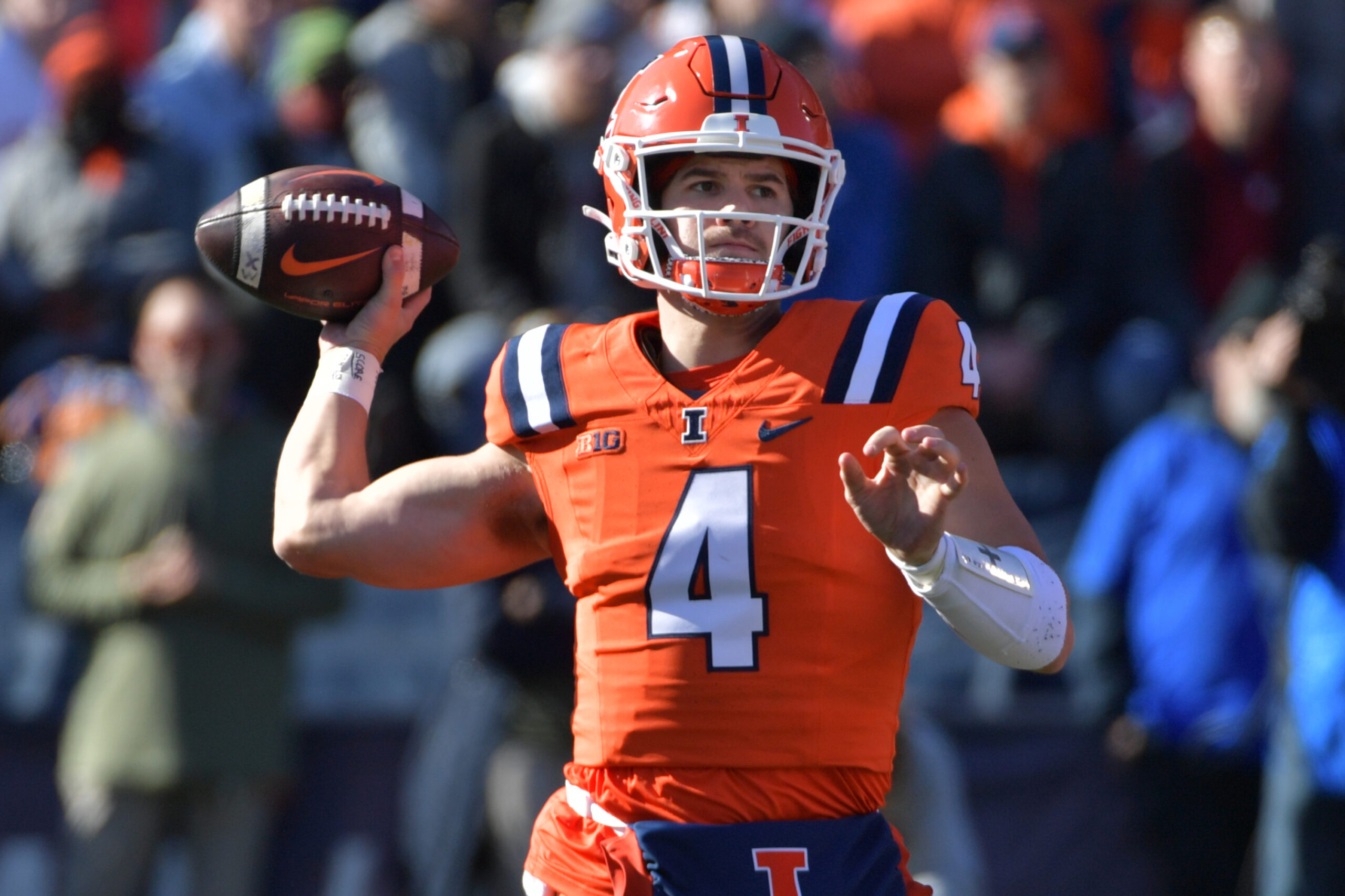 Former Illinois Football QB "A Pleasant Surprise" for Atlanta Falcons