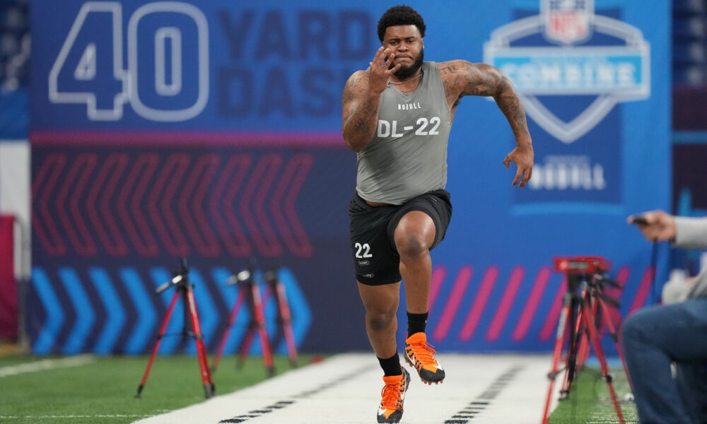 Former Illini, Keith Randolph, running at the NFL Combine