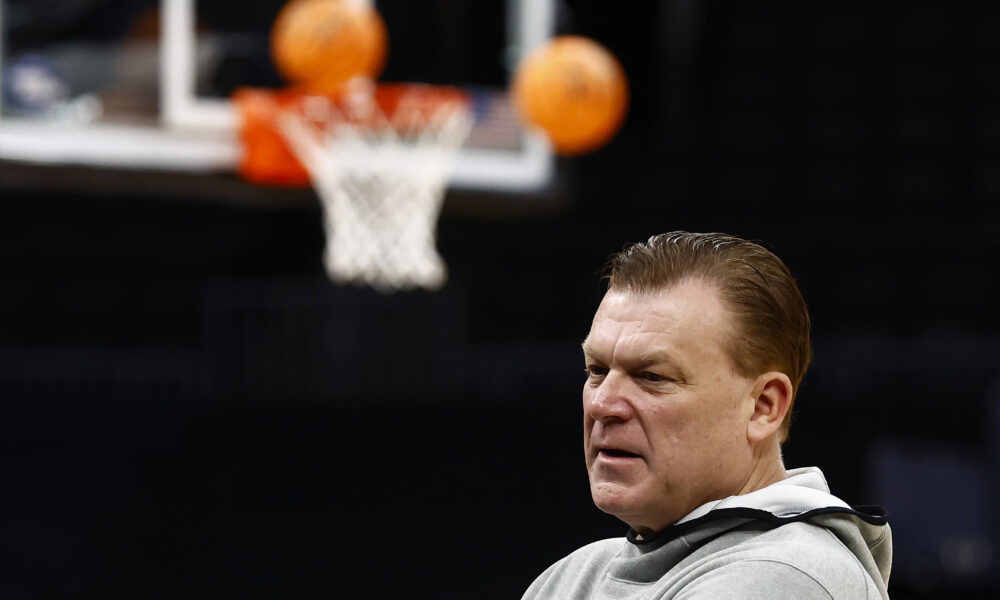 Illinois Basketball coach Brad Underwood