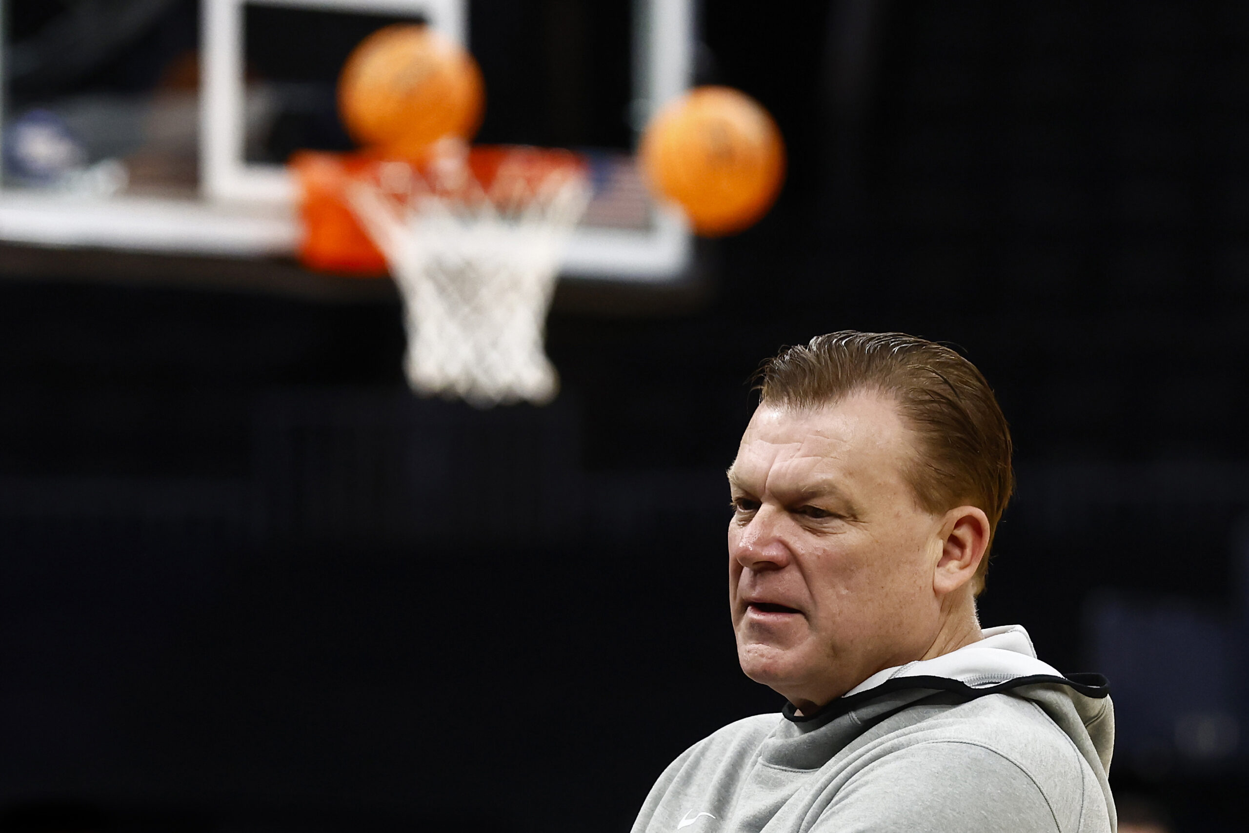 Illinois Basketball coach Brad Underwood