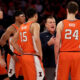 Illinois basketball head coach Brad Underwood talks to his team.