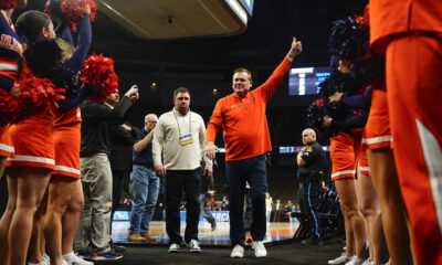 Illini basketball coach, Brad Underwood.