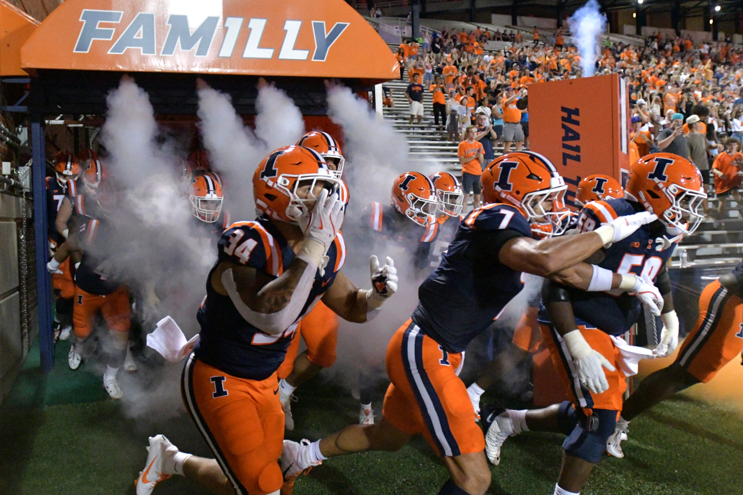 Illinois Football: Offensive and Defensive MVP's vs Eastern Illinois