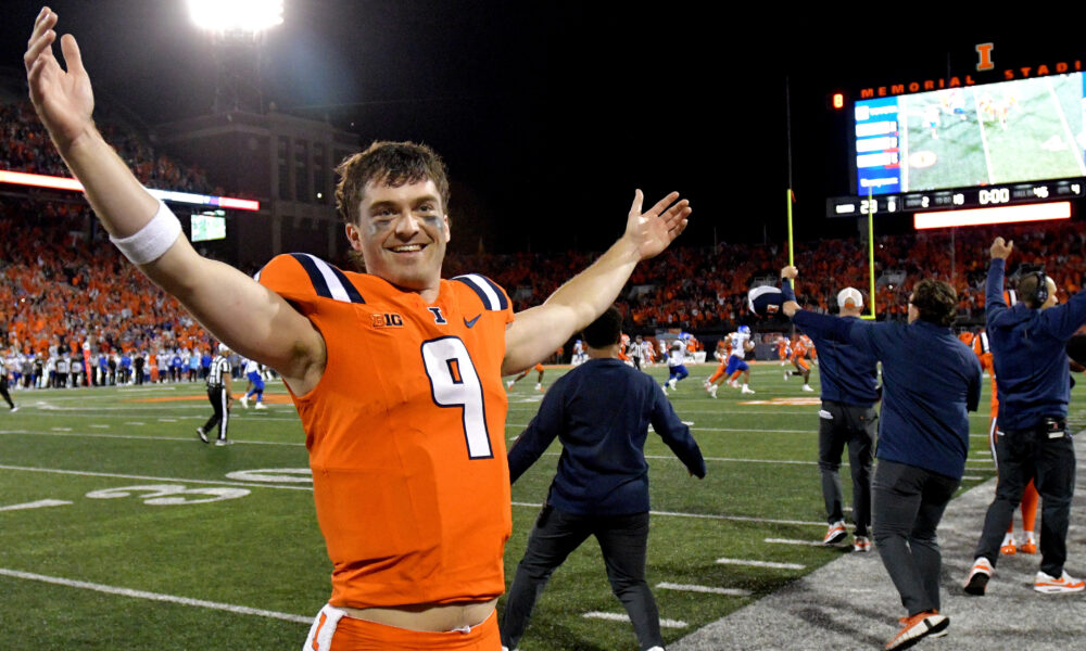 Illinois Football QB Luke Altmyer