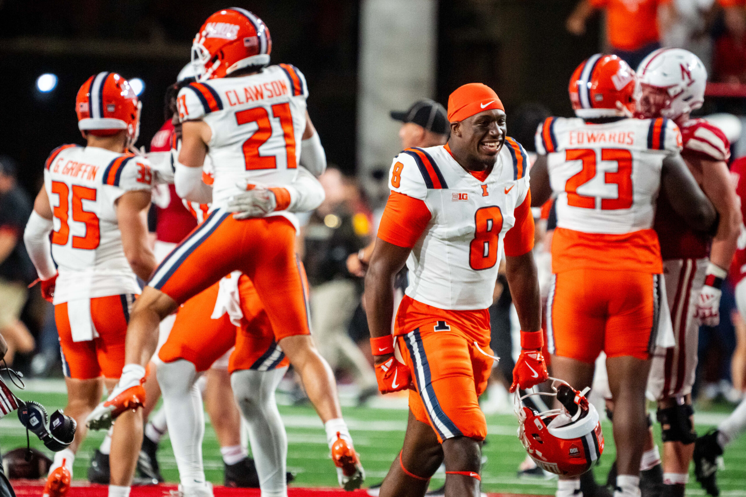 Sep 20, 2024; Lincoln, Nebraska, USA; Illinois Fighting Illini defensive back Terrance Brooks (8) smiles after the Fighting Illini defeat the Nebraska Cornhuskers at Memorial Stadium. Mandatory Credit: Dylan Widger-Imagn Images