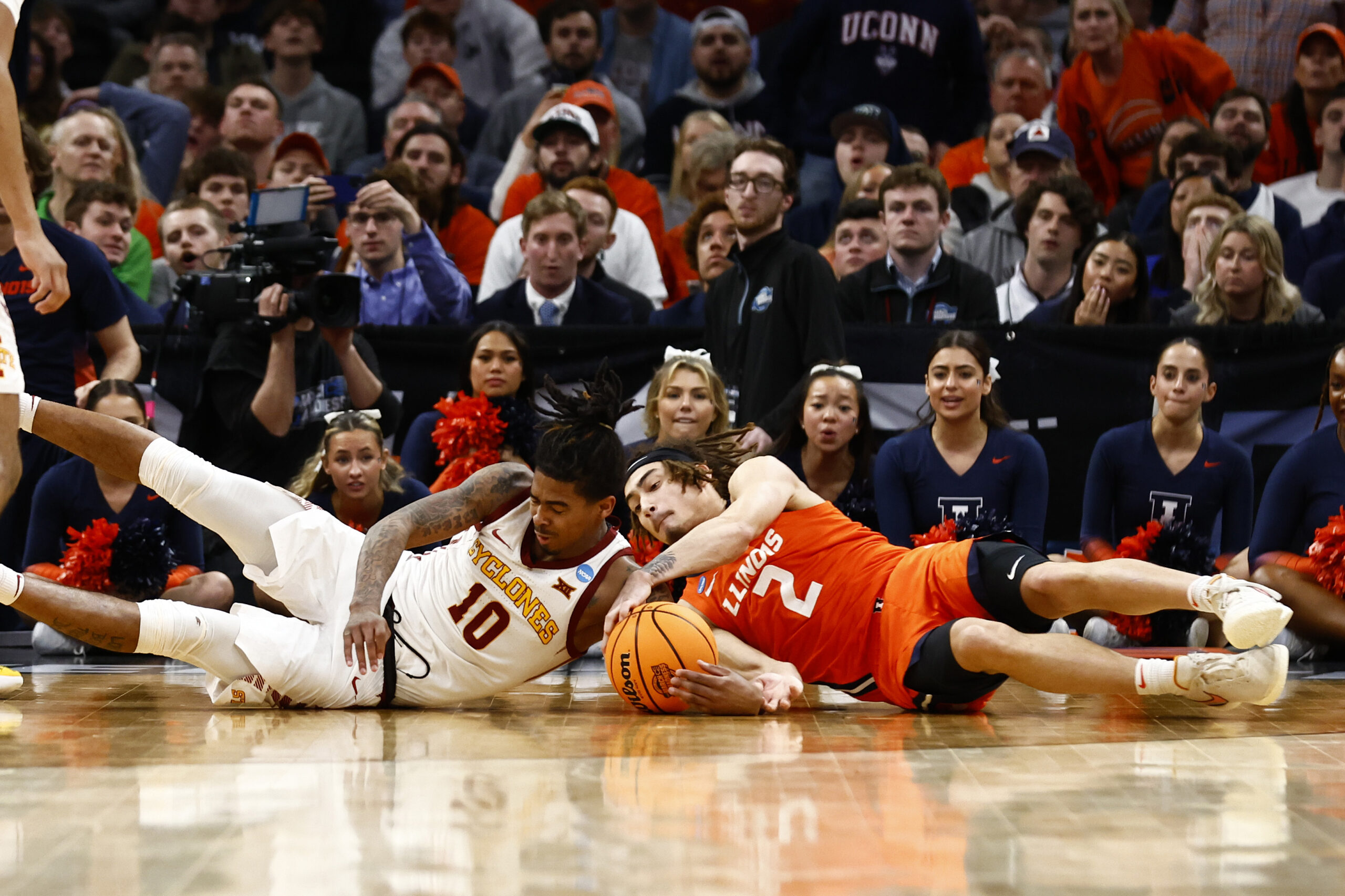 Illinois Basketball returning sophomore,