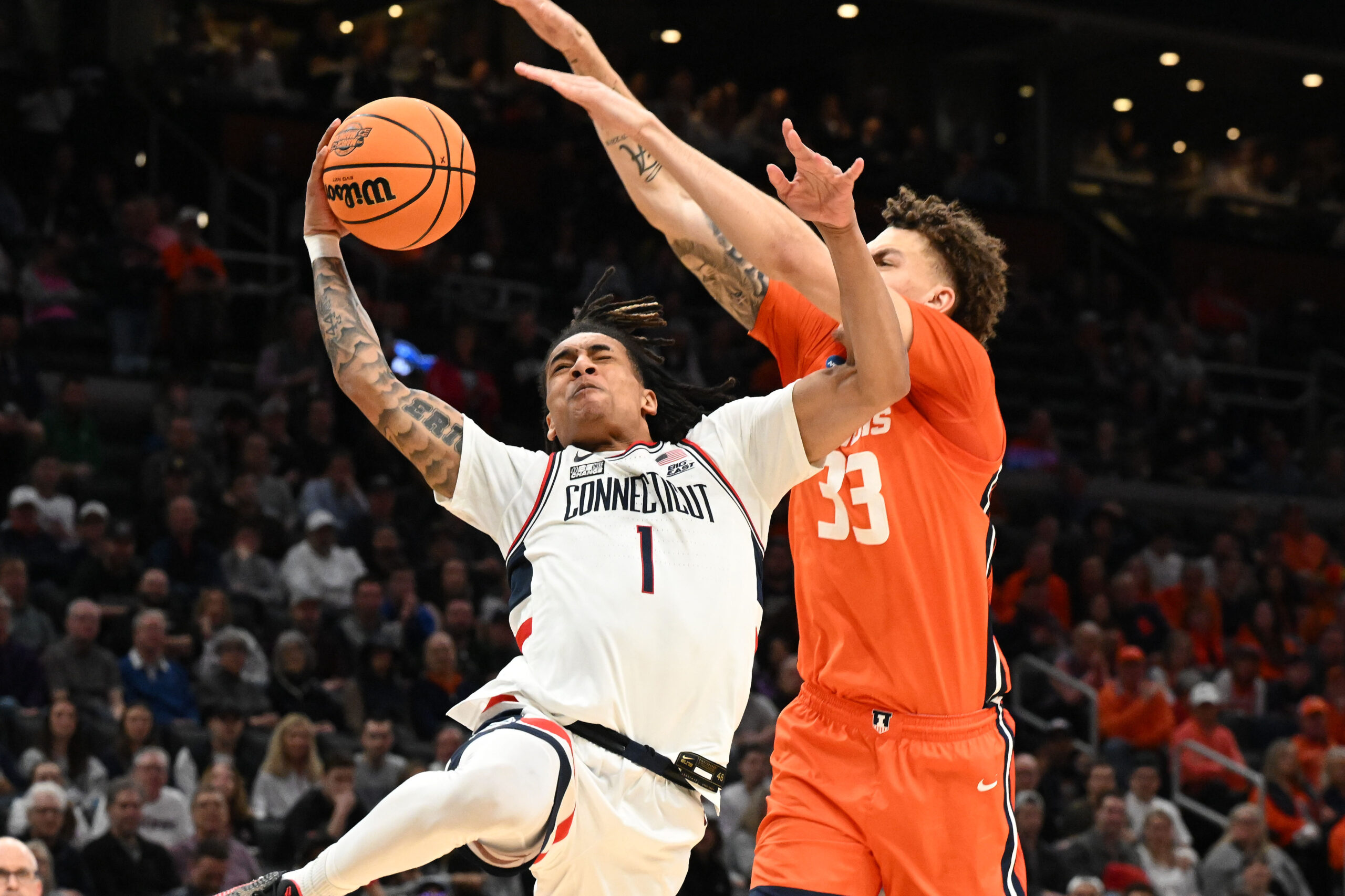 Illinois basketball faced off against the UConn huskies in recruiting.