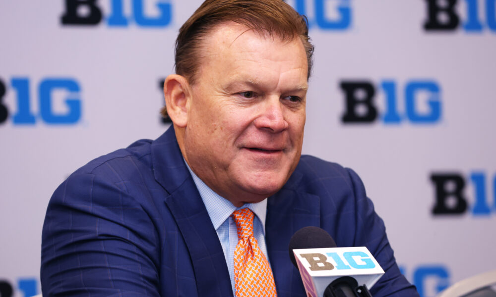 Illinois Basketball head coach, Brad Underwood.