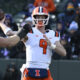 Illinois football QB Luke Altmyer.