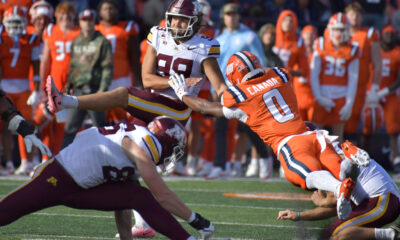 Illinois football lost Chase Canada to the transfer portal.