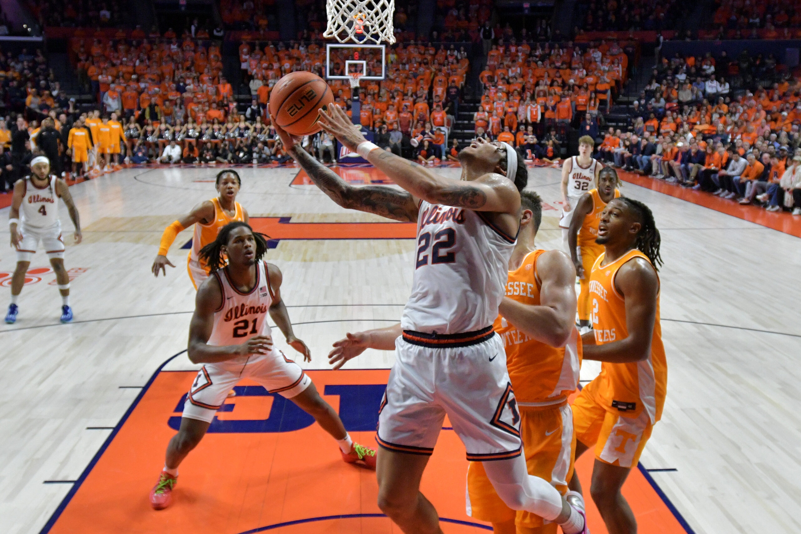 Illinois basketball forward, Tre White.