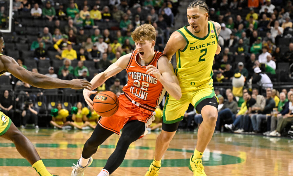 Kasparas Jakucionis taking on Oregon.