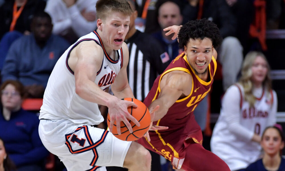 Illinois basketball forward, Ben Humrichous.