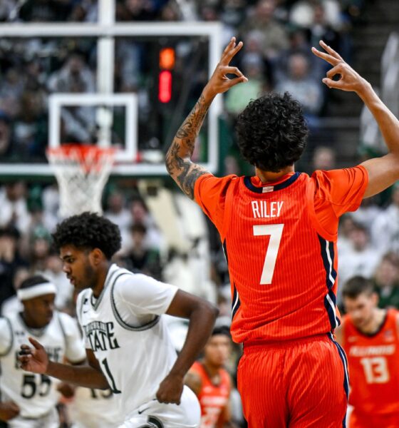 Illinois basketball freshman Will Riley