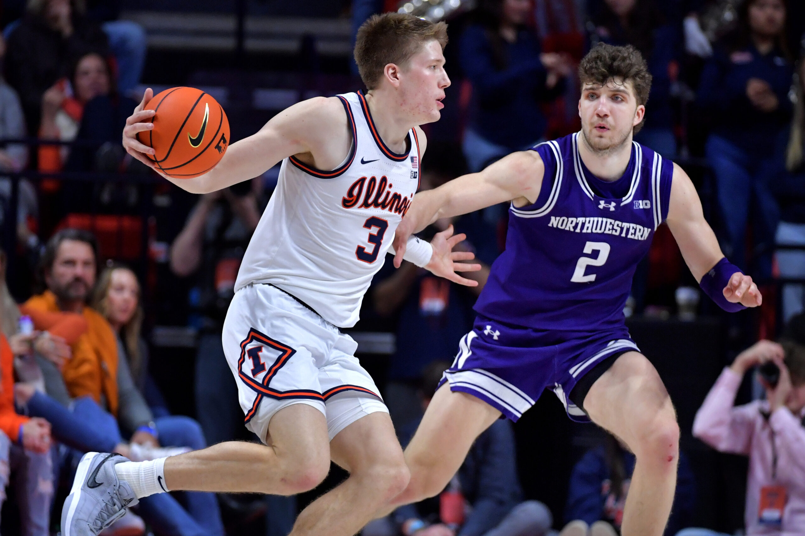 Illinois basketball forward Ben Humrichous