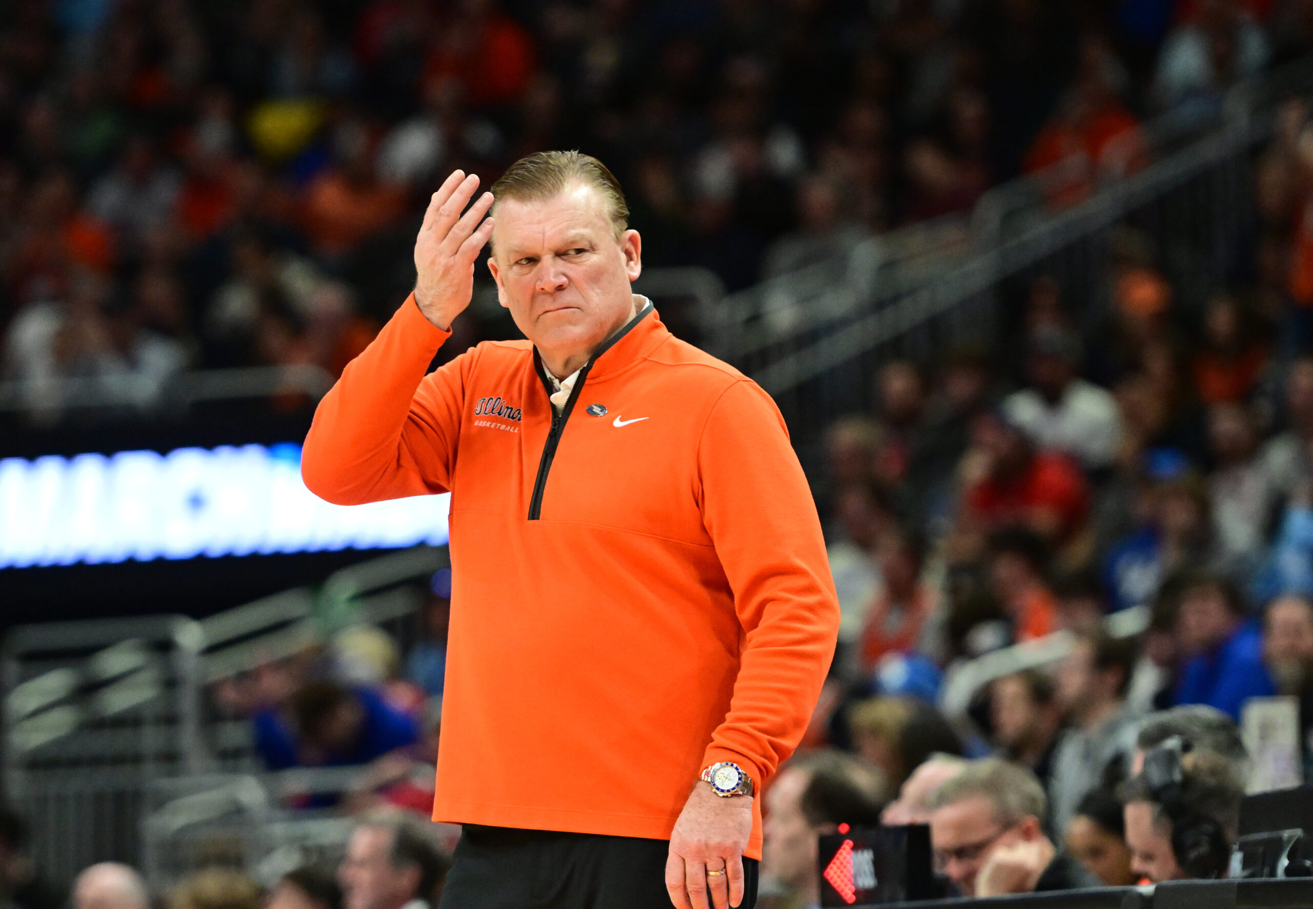 Illinois basketball coach Brad Underwood