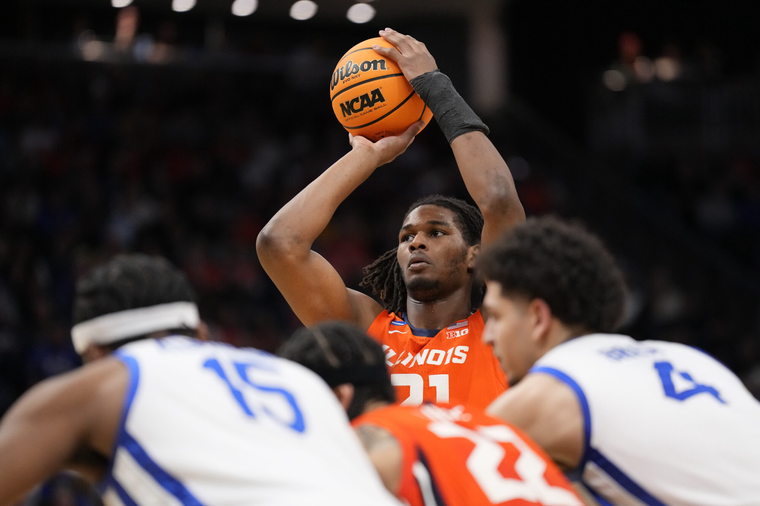 Former Illinois basketball center Morez Johnson.