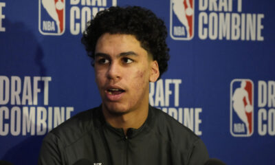 Illini forward Will Riley.