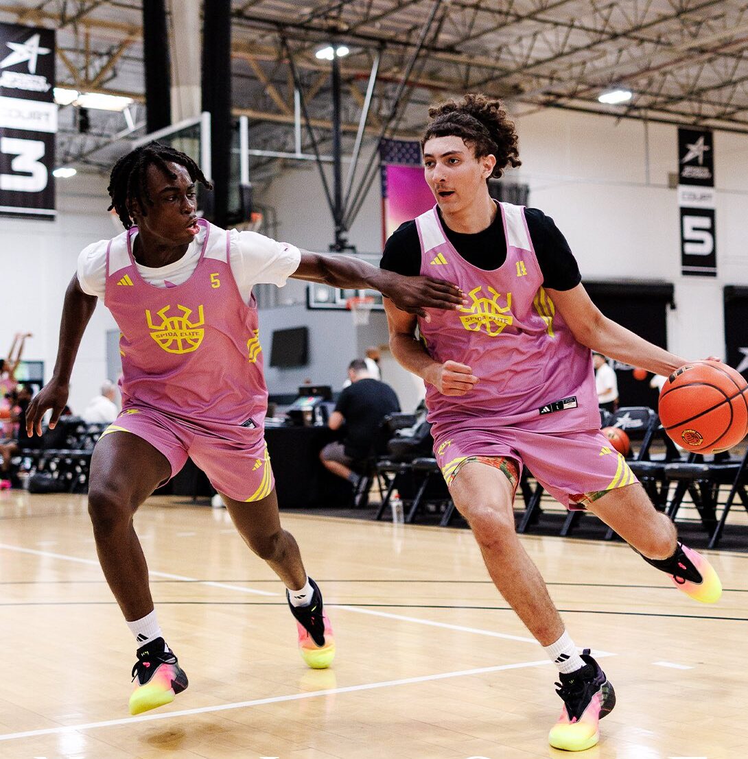 Adam Oumiddoch visits Illinois Basketball