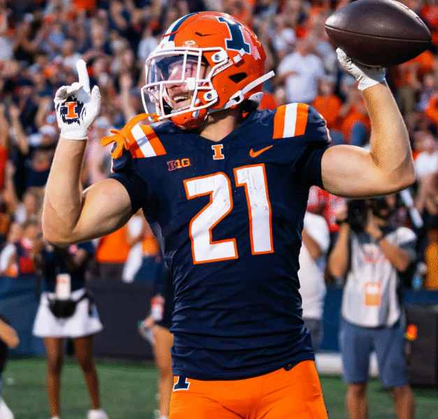 Illinois Football. Aidan Laughery. Photo Credit: Aidan Lauhgery on Instagram. (@aidanlaughery).