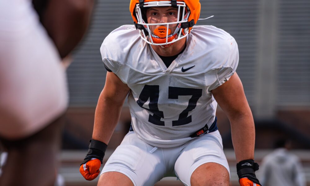 Illinois Football. Easton Baker enters the transfer portal. Photo Credit: Easton Baker on X.(@BakerEaston).