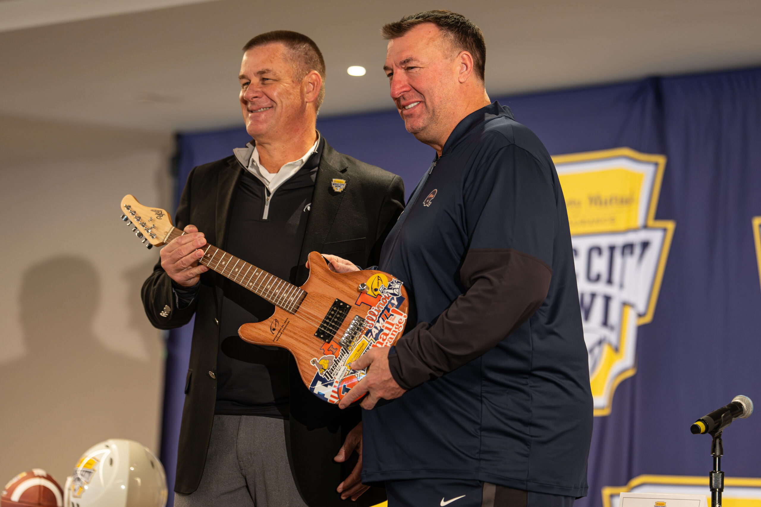 Illinois Football. Bret Bielema. Josh Heupel. Music City Bowl. Photo Credit: Vincent Bruington. Armchair Illini.