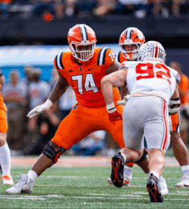 Illinois Football. JC Davis. Photo Credit; JC Davis on Instagram. (@duckedoffjc).