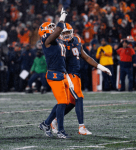 Illinois Football. Gabe Jacas. Photo Credit: Gabe Jacas on Instagram. (@gxbe2x)