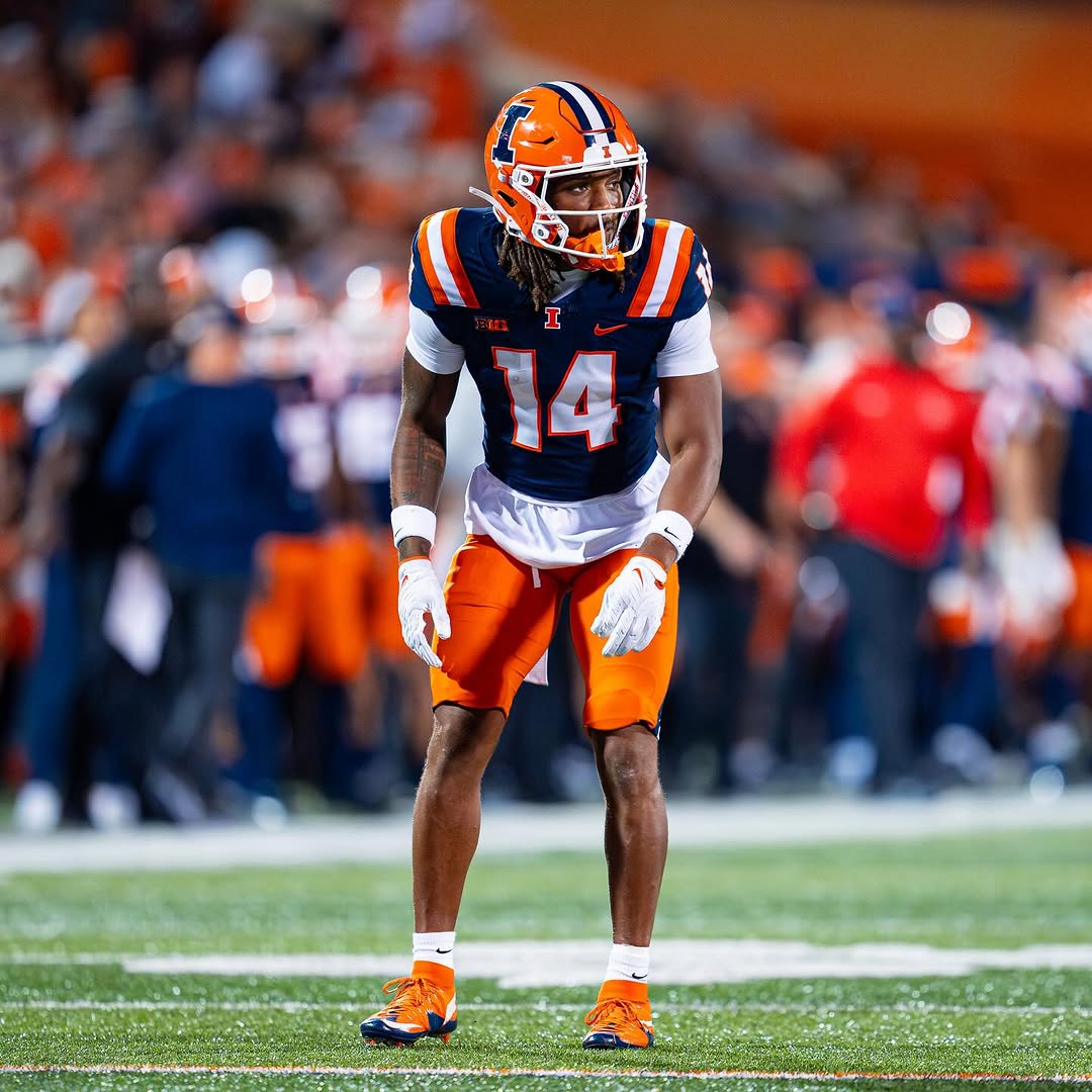 Xavier Scott. Illinois Football. Photo Credit: Xavier Scott on Instagram. (@xayscott_).