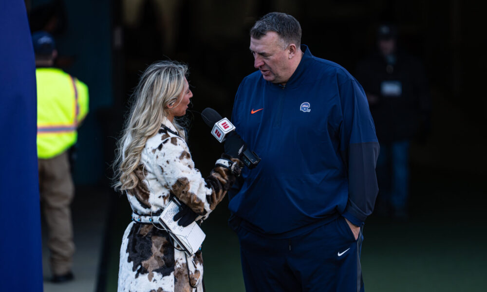 Illinois Football. Bret Bielema. Photo Credit: Vincent Bruington - Armchair Illini.