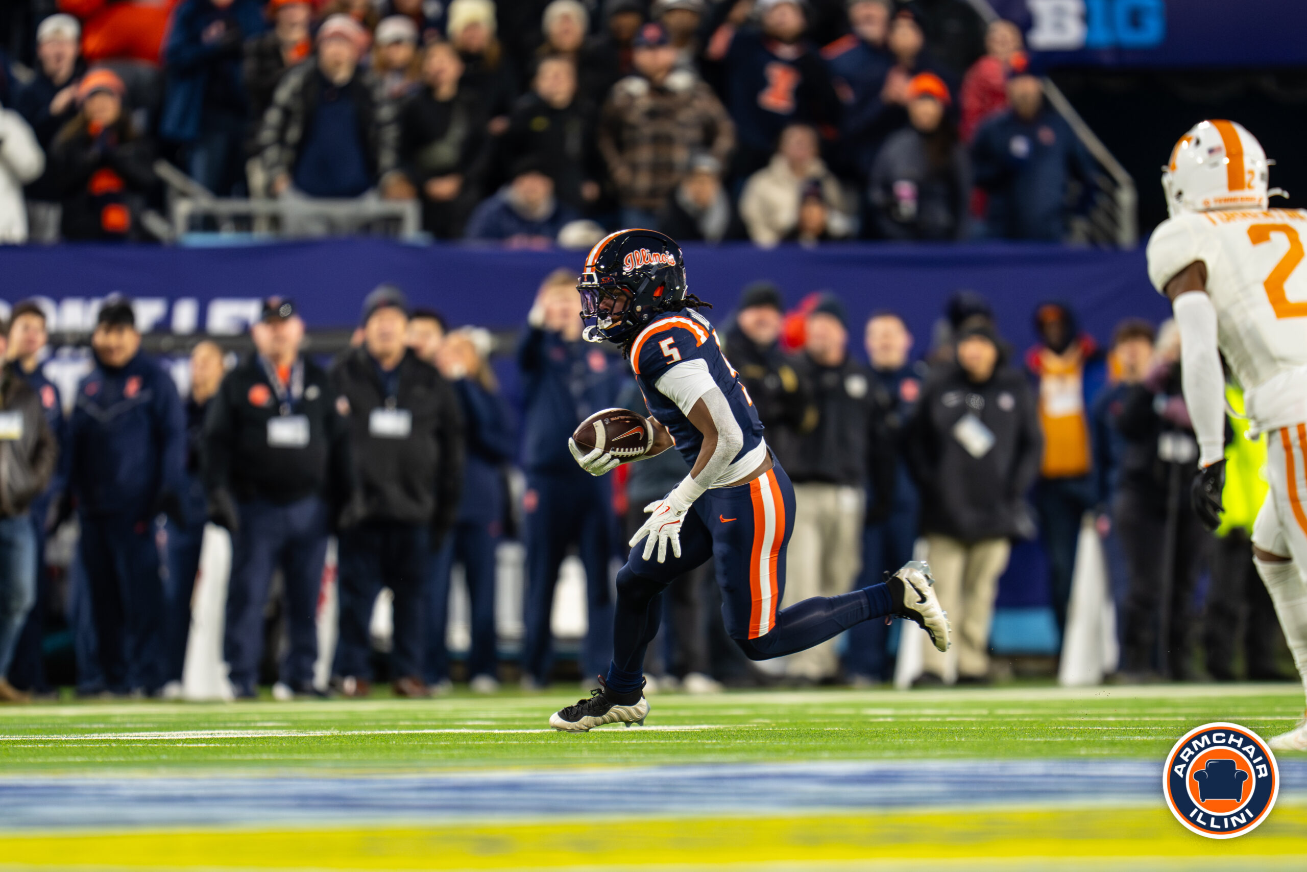 Illinois football news: Ca'lil Valentine will grow under the tutelage of Tyrone Wheatley.