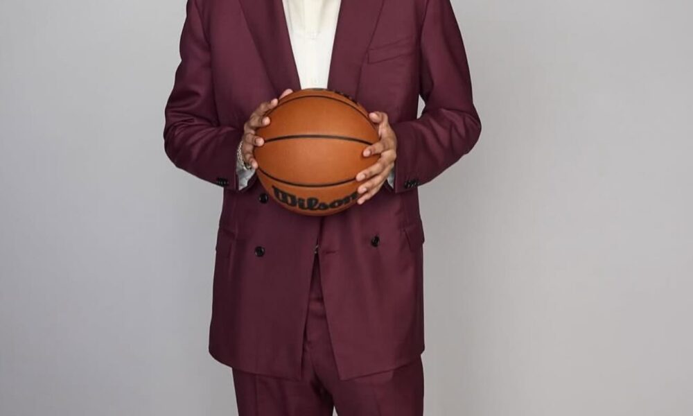 Former Illini Will Riley