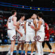 Illinois basketball team huddled up