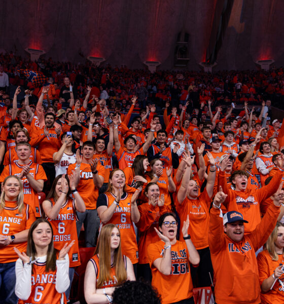Illinois basketball fans are some of the best in the NCAA
