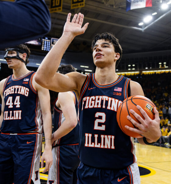 Illinois basketball wing Andrej Stojakovic