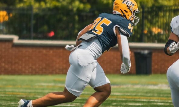 Illinois Football. Armchair Illini. Ean Reah. Photo Credit: Ean Reah on Instagram. (5reah_).