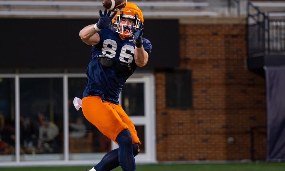 Illinois Football. Christian Abney - No. 86. Armchair Illini. Photo Credit: Christian Abney on Instagram. (@_christian_abney).