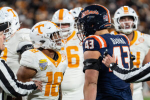 Illinois football defensive lineman Joe Barna in the 2025 Music CIty Bowl. Photo Credit: Armchair Illini.