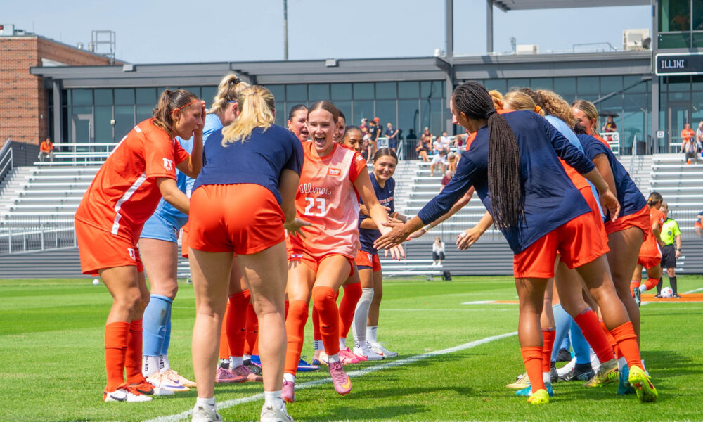 Illini soccer starting lineups.