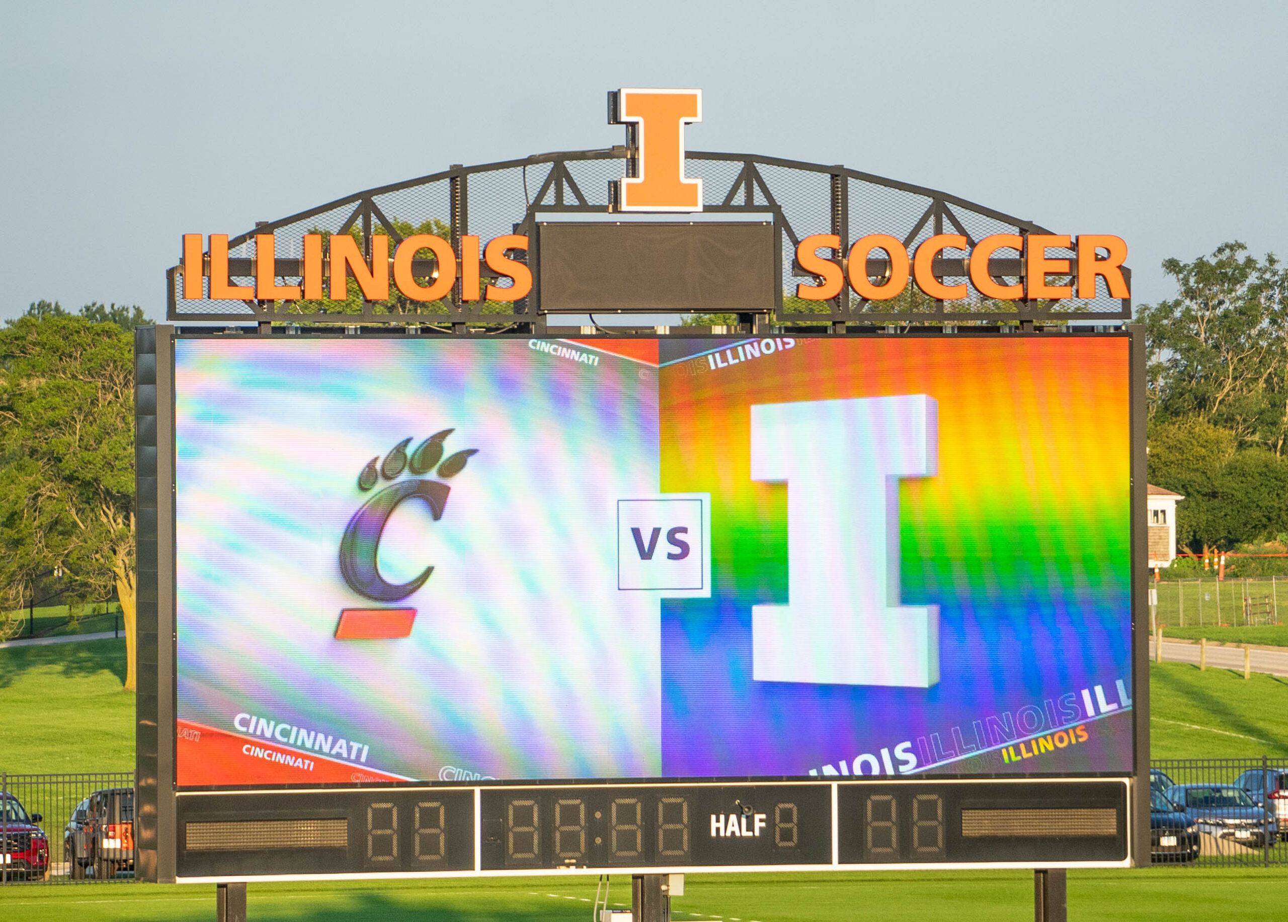 Illini soccer took on Cincinnati
