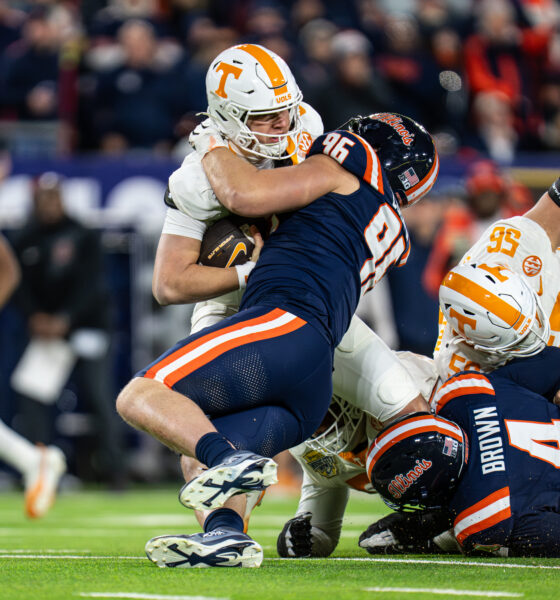 Illinois football in the Music City bowl.
