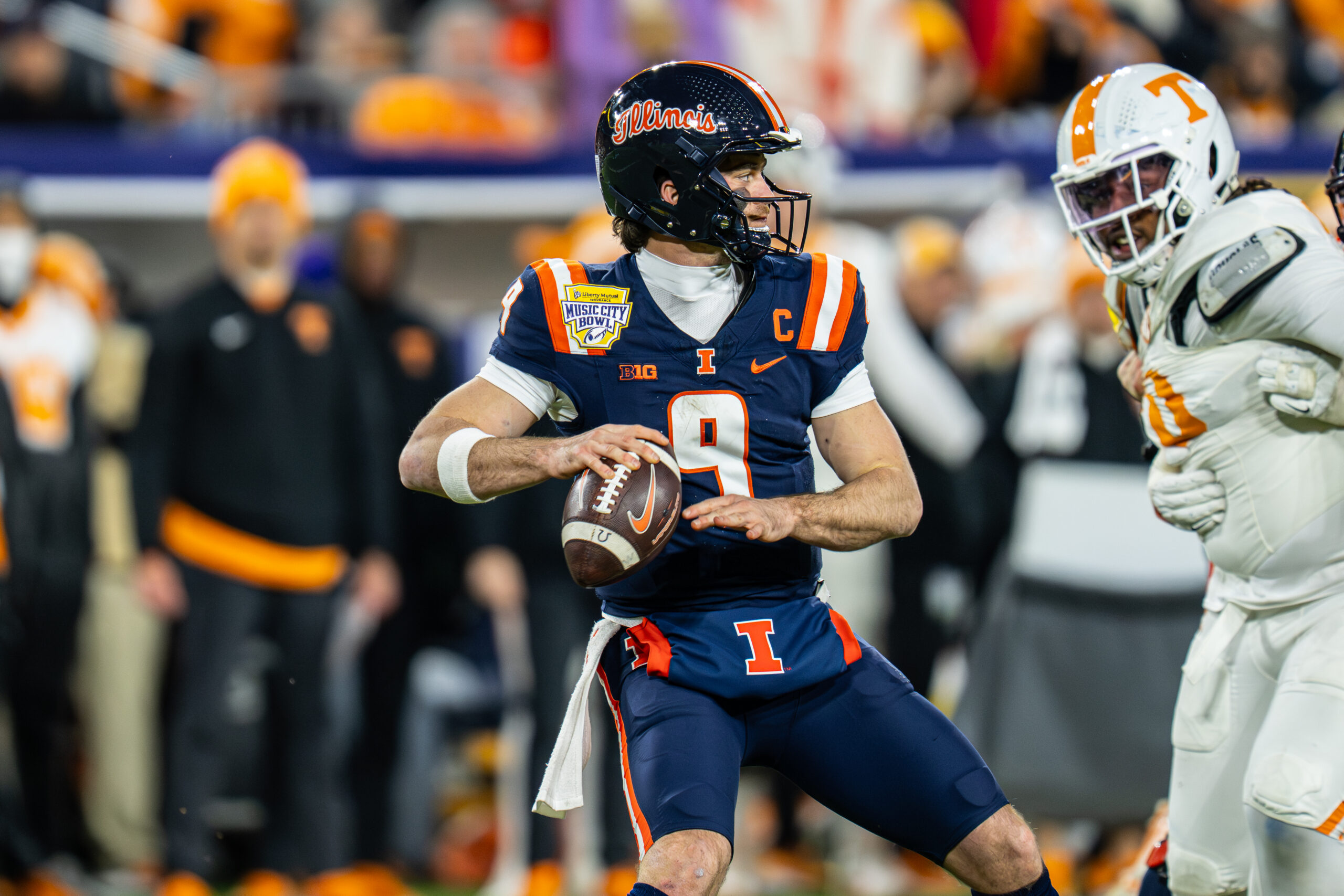 Former Illini QB Luke Altmyer.