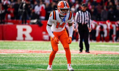 Illini DB Xavier Scott