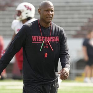 Paul Haynes. Wisconsin Football. Photo Credit: Pouring Purple. Instagram. (@Pouringpurple). Illinois Football. Armchair Illini. 