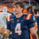 Illini QB Katin Houser